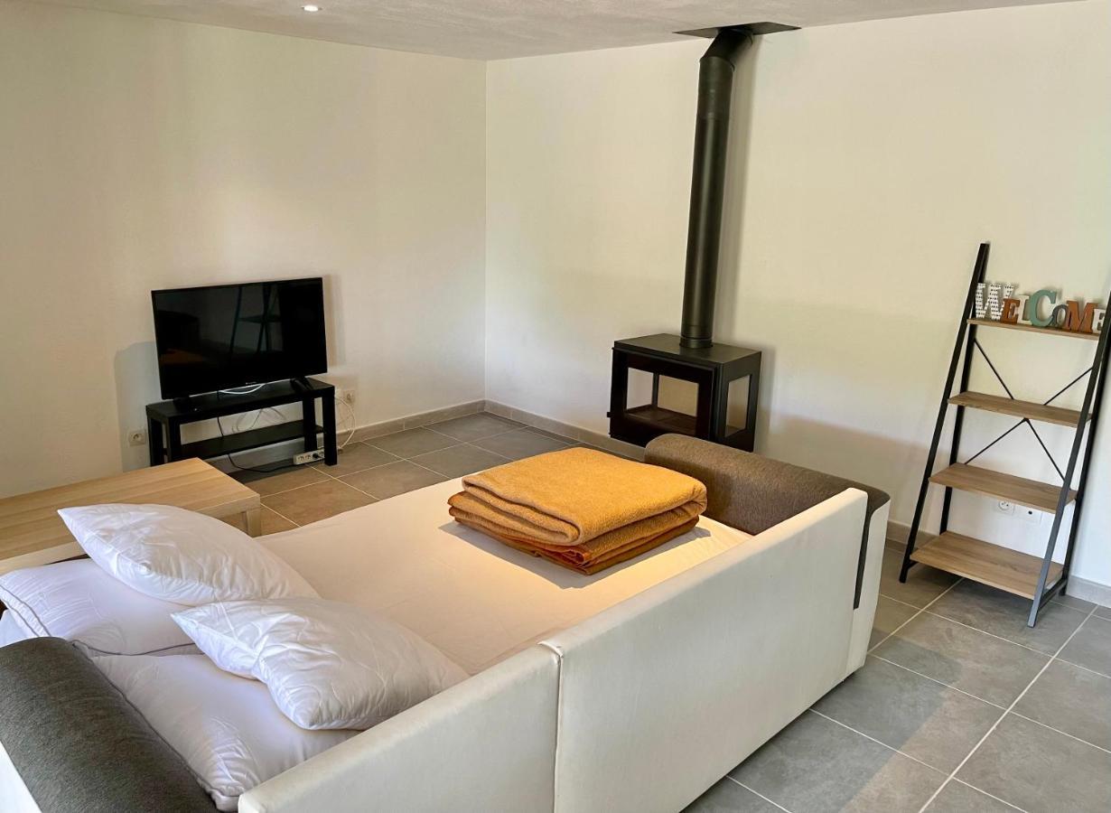 Belle Vue Des Cevennes Apartment Corbes Exterior photo